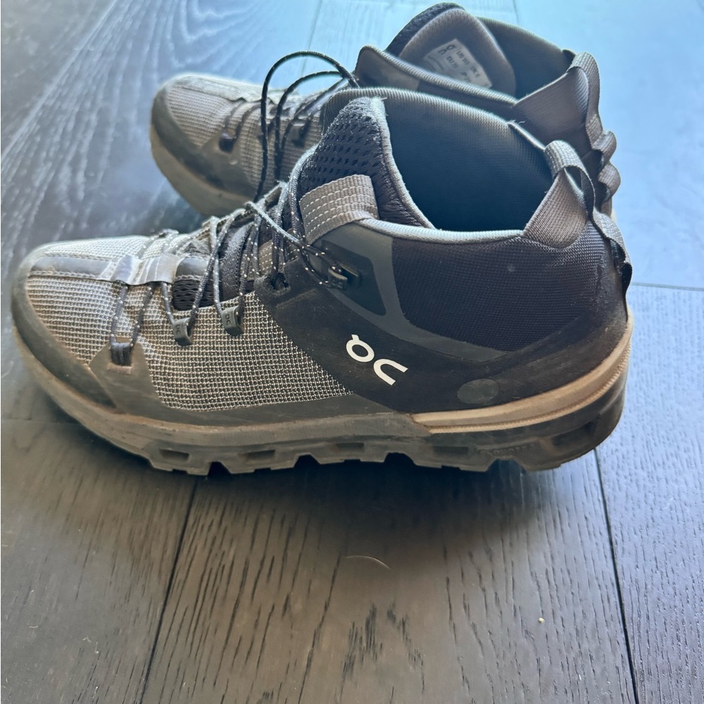 On Running Hiking Boots